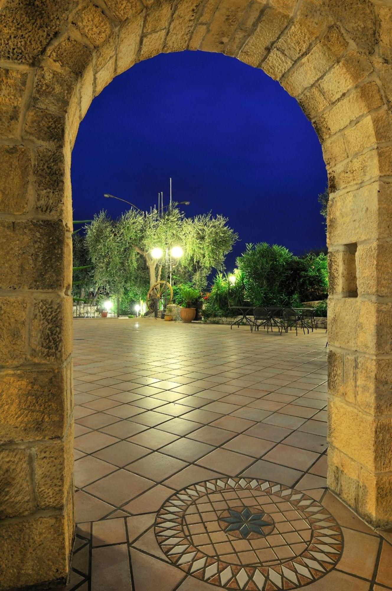 Hotel Apeneste Mattinata Dış mekan fotoğraf