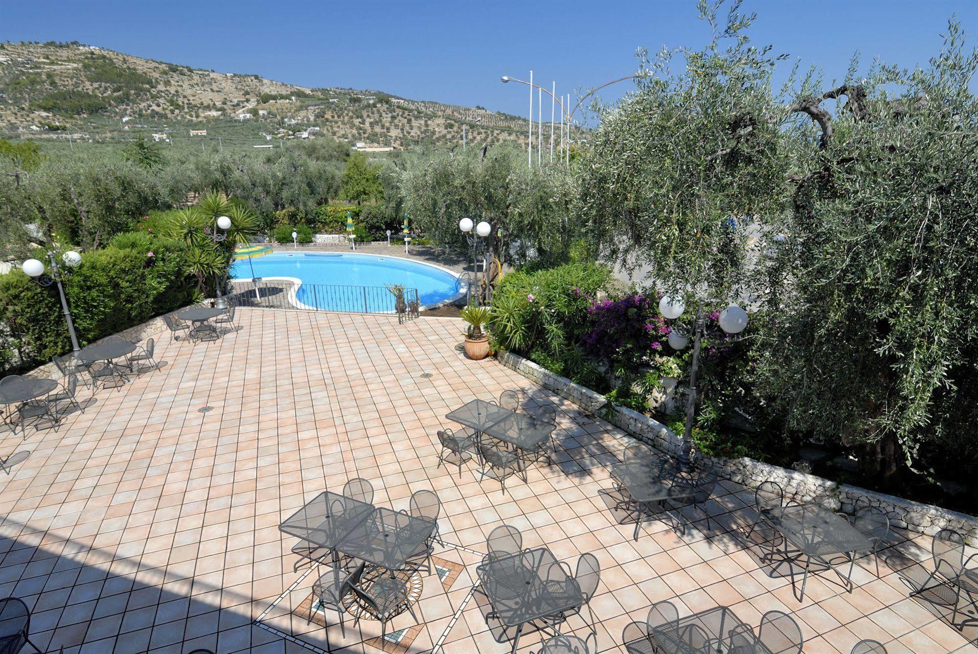 Hotel Apeneste Mattinata Dış mekan fotoğraf