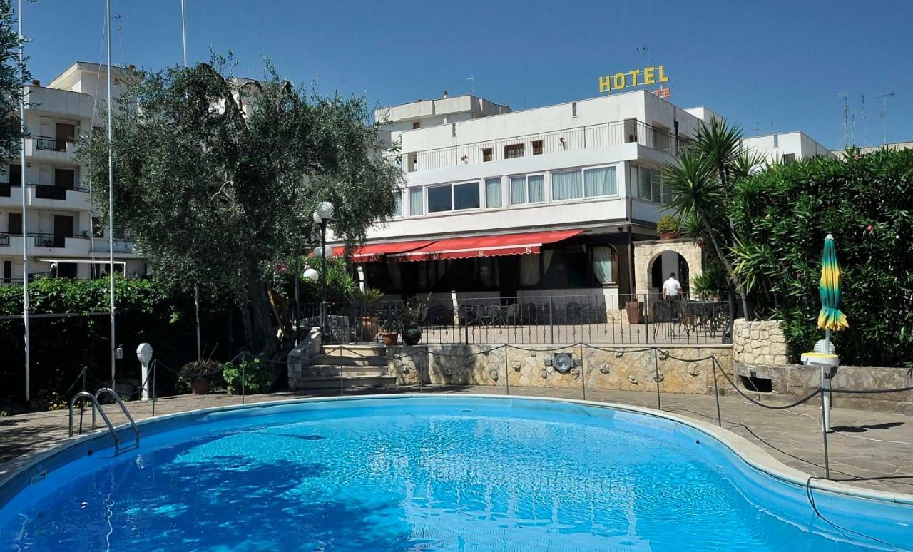 Hotel Apeneste Mattinata Dış mekan fotoğraf